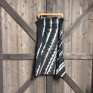 Tie-Dye Midi Skirt EUC